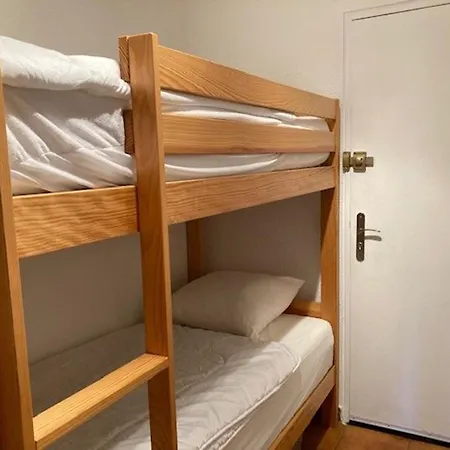 Climatise Au Lavandou Avec Parking, Terrasse Ensoleillee Pour 4 - Fr-1-308-198 勒拉旺杜