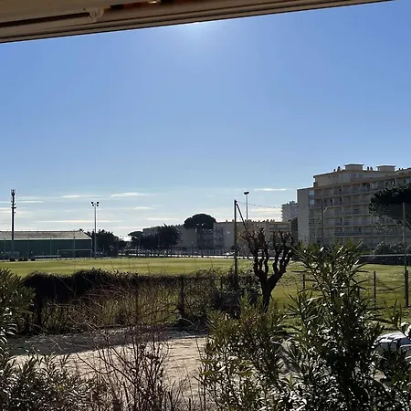 Apartment Climatise Au Lavandou Avec Parking, Terrasse Ensoleillee Pour 4 - Fr-1-308-198 Le Lavandou