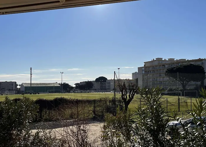 Apartman Climatise Au Lavandou Avec Parking, Terrasse Ensoleillee Pour 4 - Fr-1-308-198 Le Lavandou